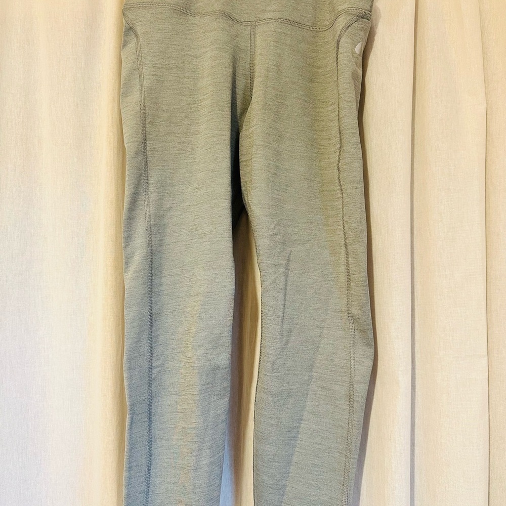 Nike Women’s Dri-Fit Crop Leggings